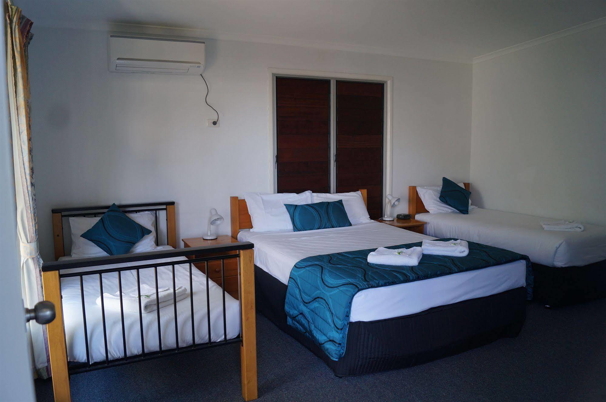 Tin Can Bay'S Sleepy Lagoon Motel Kültér fotó